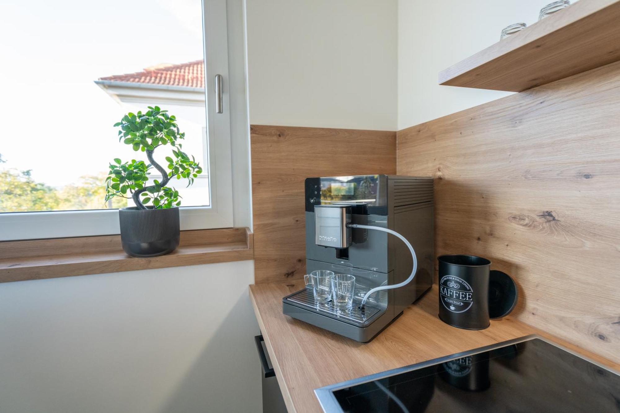 Supreme City Dream Mit Terrasse Und Parkplatz - 110M² Dresden Buitenkant foto