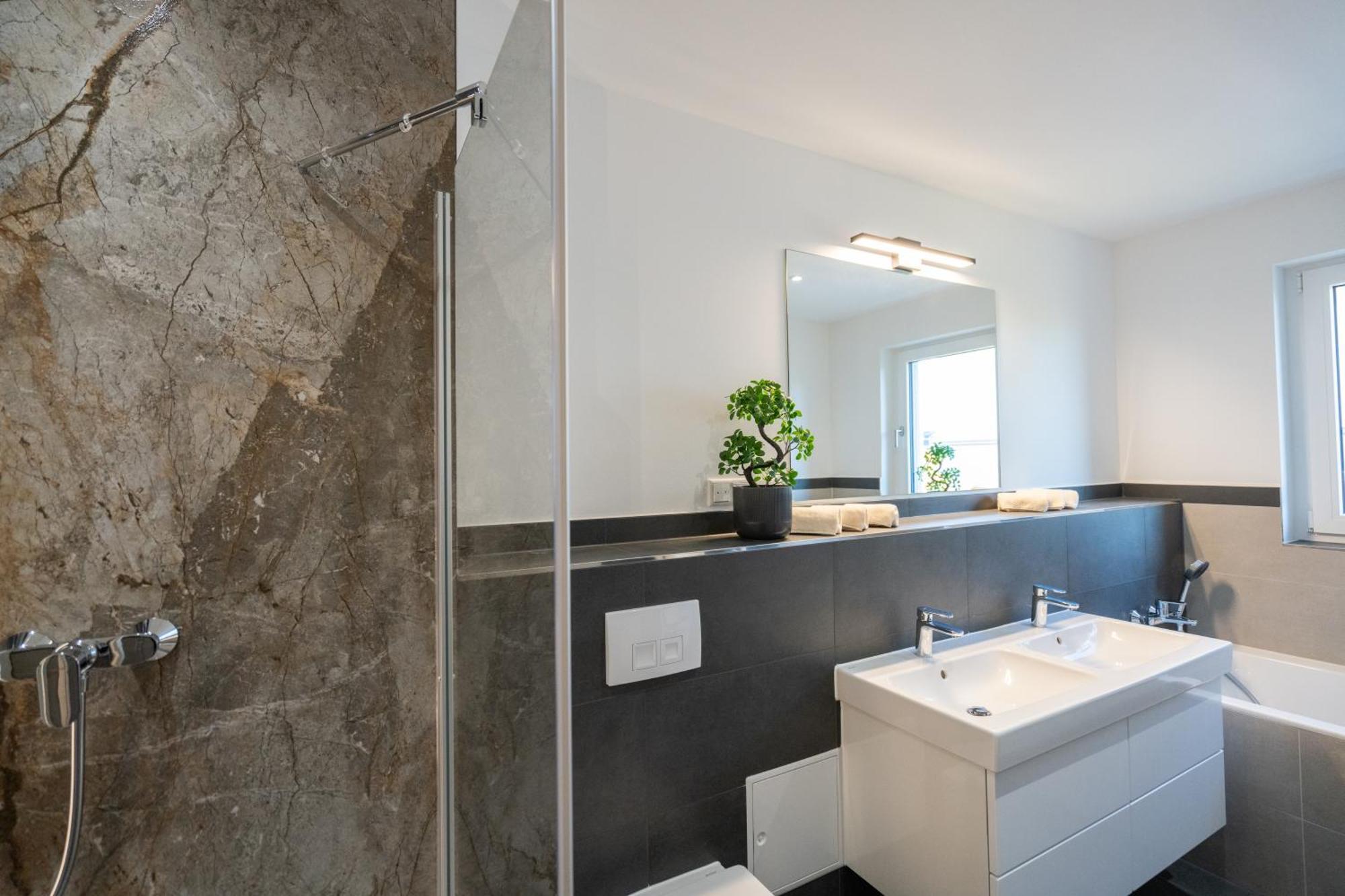 Supreme City Dream Mit Terrasse Und Parkplatz - 110M² Dresden Buitenkant foto